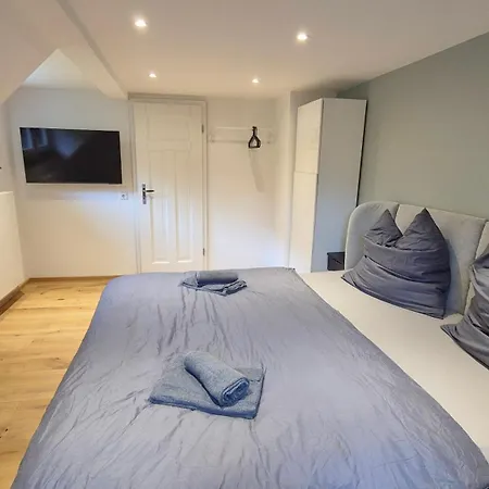 Apartment Hochwertige In Baerenstein